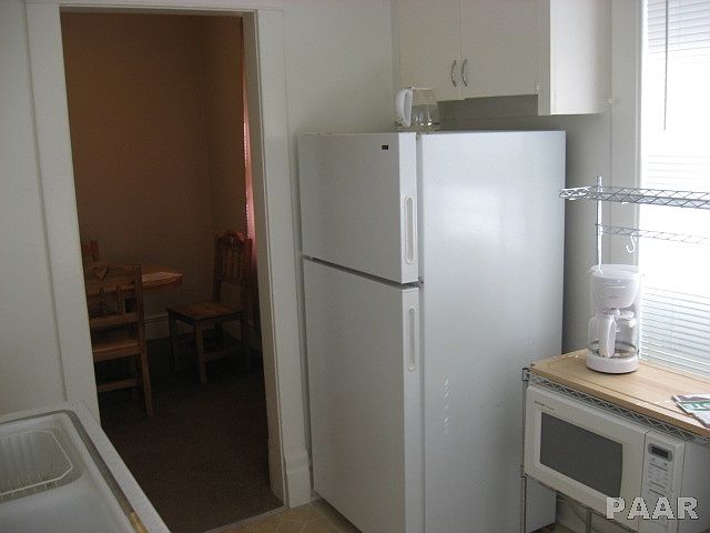 2nd image of 2716 W Garden St