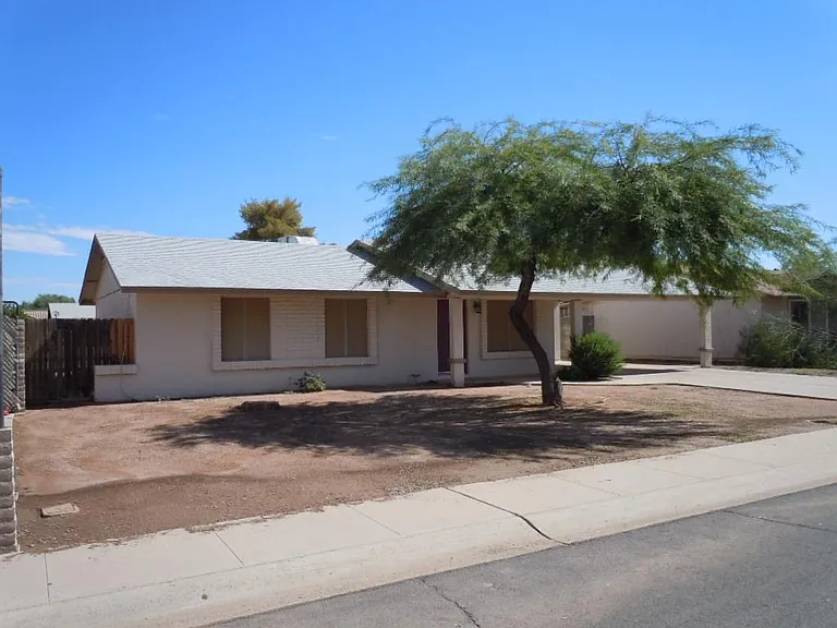 520 E Judi Dr — Photo 3