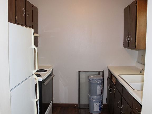 3rd image of 700 Fremont St APT 5