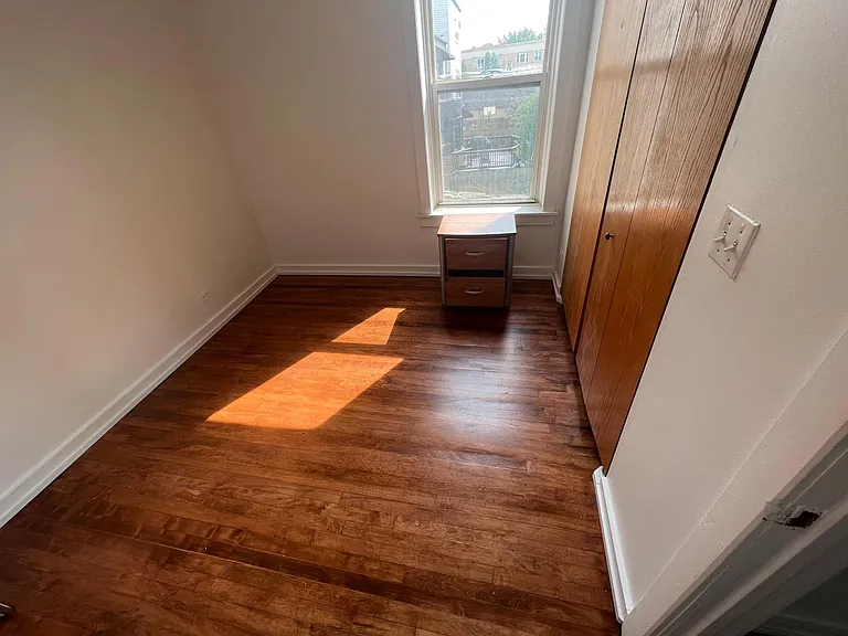 3213 W Beach Ave #2B — Photo 5