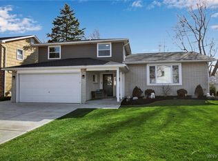56 Christen Ct, Lancaster, NY 14086