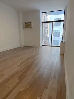 Rented by Mallory Management Corp | media 8