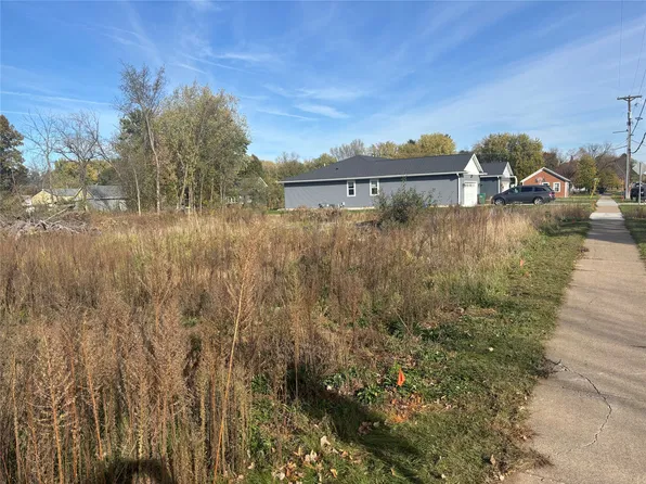 2726-2728 W Vine Street, Eau Claire, WI 54703