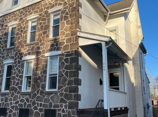 215 Walnut St, Spring City, PA 19475