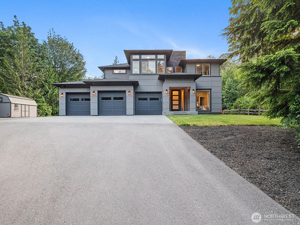 1st image of 1608 161ST AVE SE