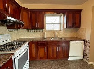 77-15 58th Ave #2, Middle Village, NY 11379