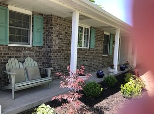 7 Coventry Dr, Spencerport, NY 14559