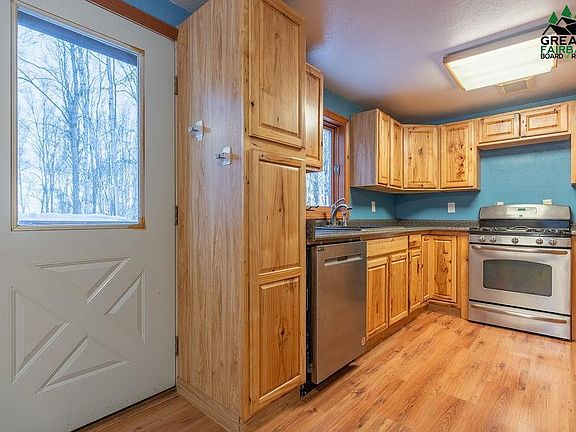 5th image of 1254 Skyline Dr