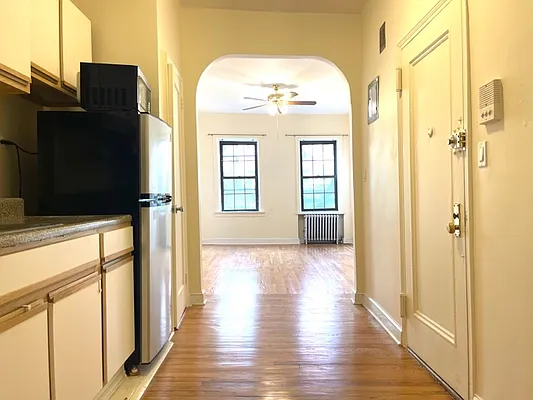 Rented by Oxford Property Group | media 9