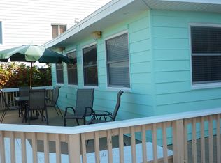 17850 Lee Ave, Redington Shores, FL 33708