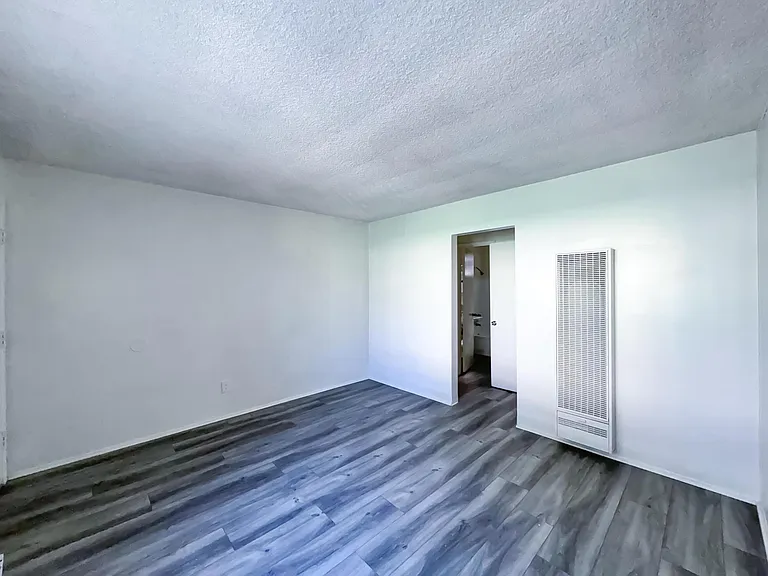 638 S Marengo Ave #6 — Photo 12