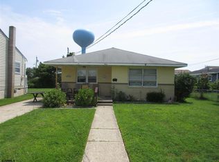 3 Girard Pl, Brigantine, NJ 08203