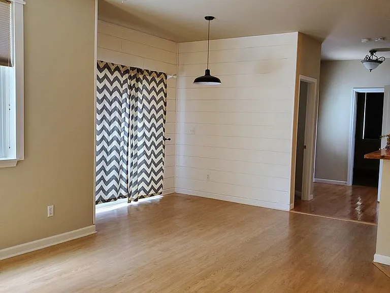 7612 Kodiak Ave NE — Photo 5