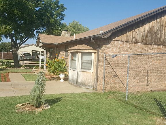 2nd image of 2507 NW 18th St