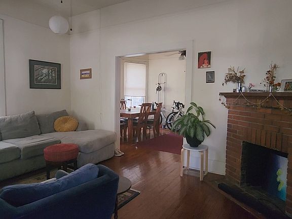 3rd image of 302 NW 2nd St