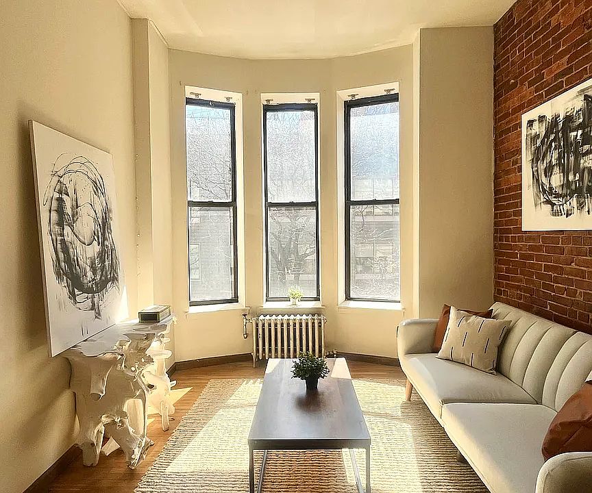 1st image of 117 W 92nd St APT 3A