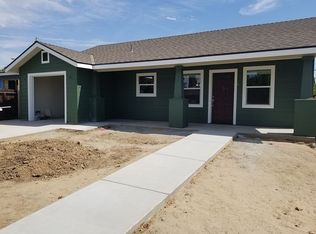 1510 F St, Reedley, CA 93654