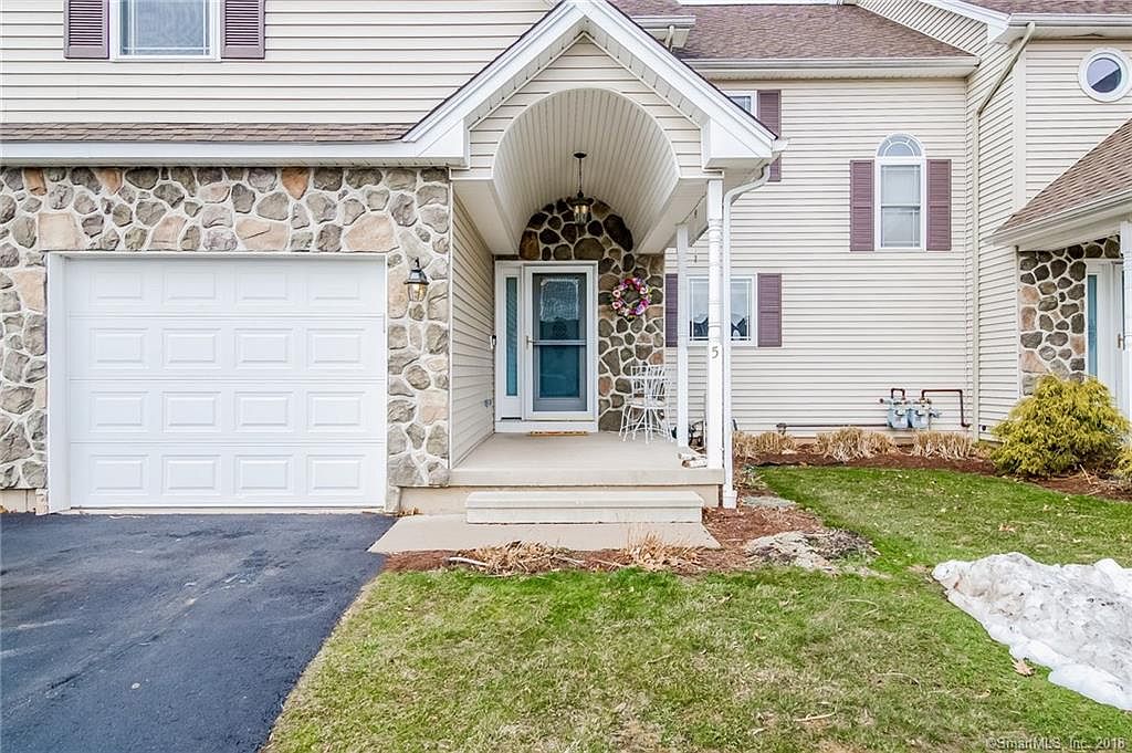 157 Burritt St 5, Southington, CT 06489 Zillow