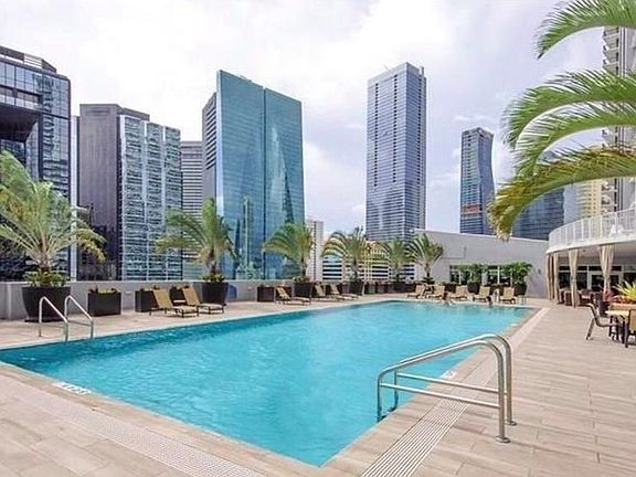 2nd image of 1250 S Miami Ave #35th