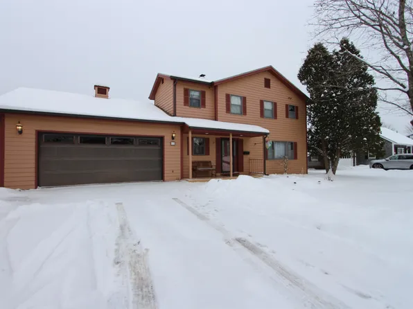 11 Taft Street, Essex Junction, VT 05452