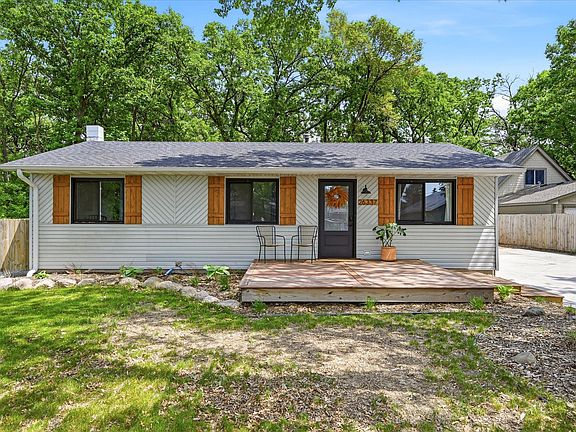 2nd image of 26337 Terrace Dr