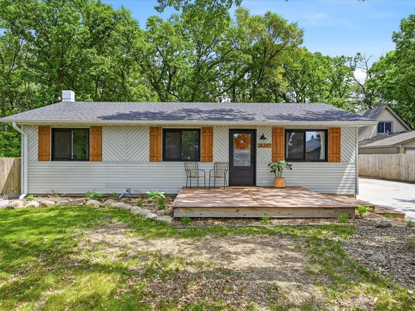 26337 Terrace Dr, Zimmerman, MN 55398