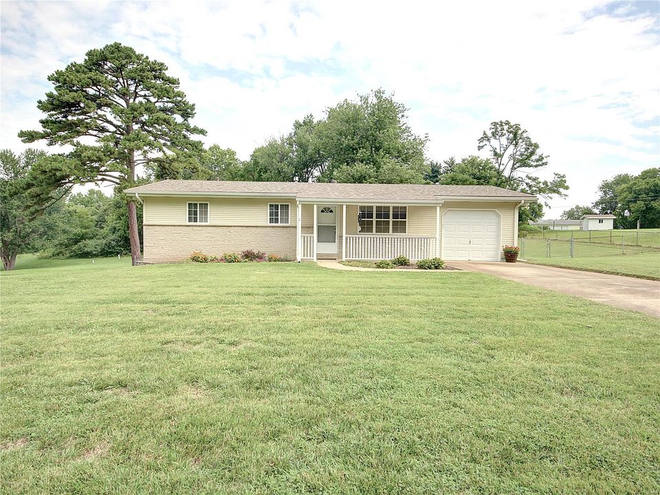 1st image of 3021 Nettie Dr