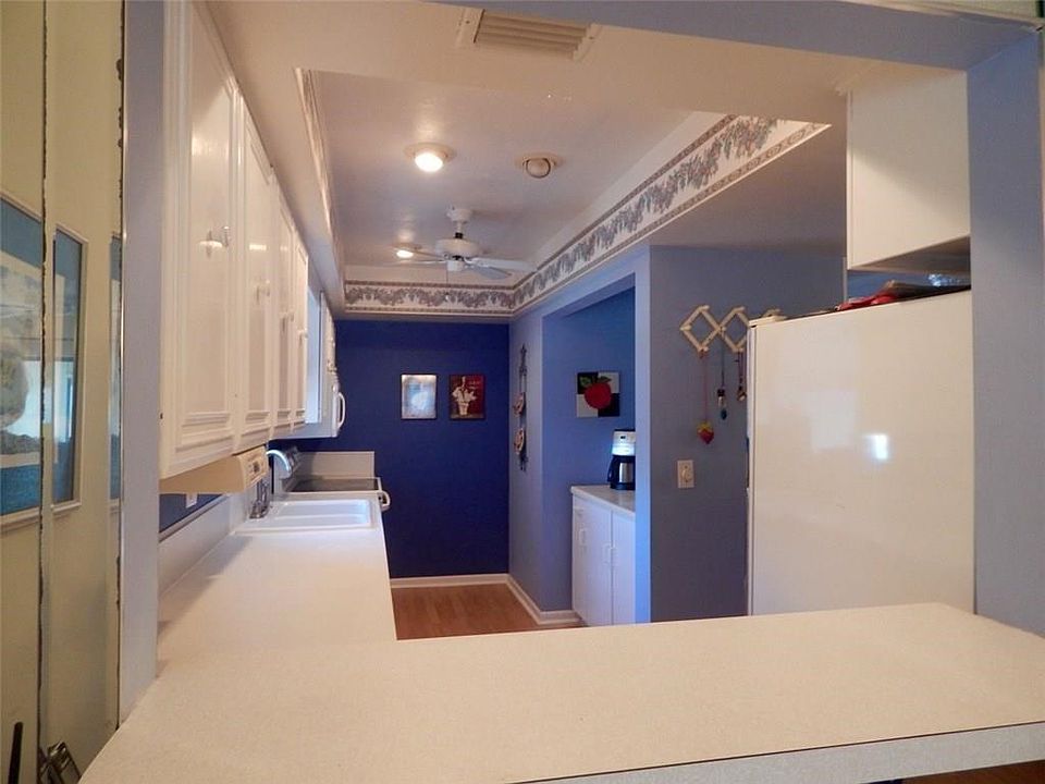 Beautifully Updated Kitchen with Coffee Bar!! Plenty of Storage!
