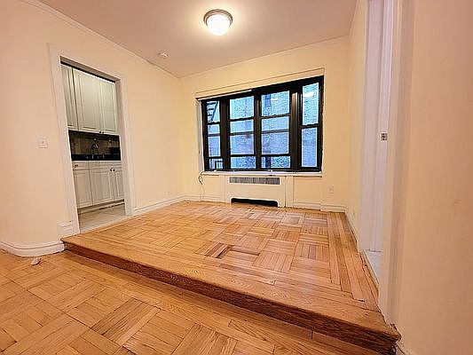 2nd image of 310 E 74th St APT 1A