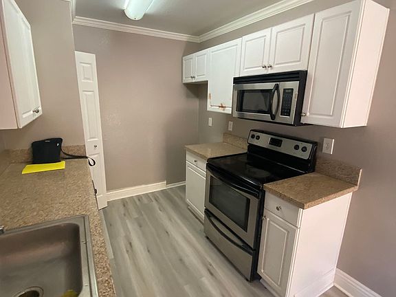 5th image of 1265 Kendall Dr APT 2213
