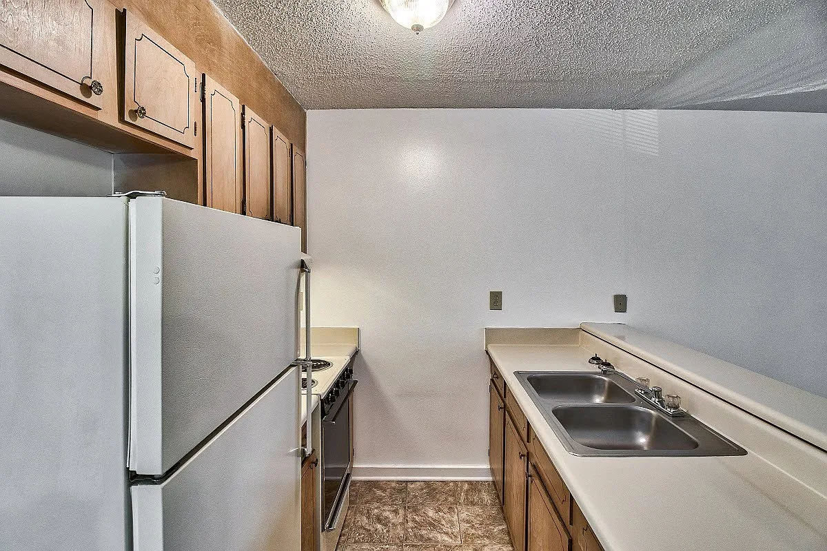 Glennwood Apartments — Photo 3