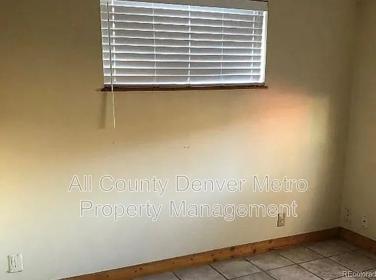 831 Elati St — Photo 12