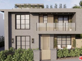 267 Entrada Dr, Santa Monica, CA 90402