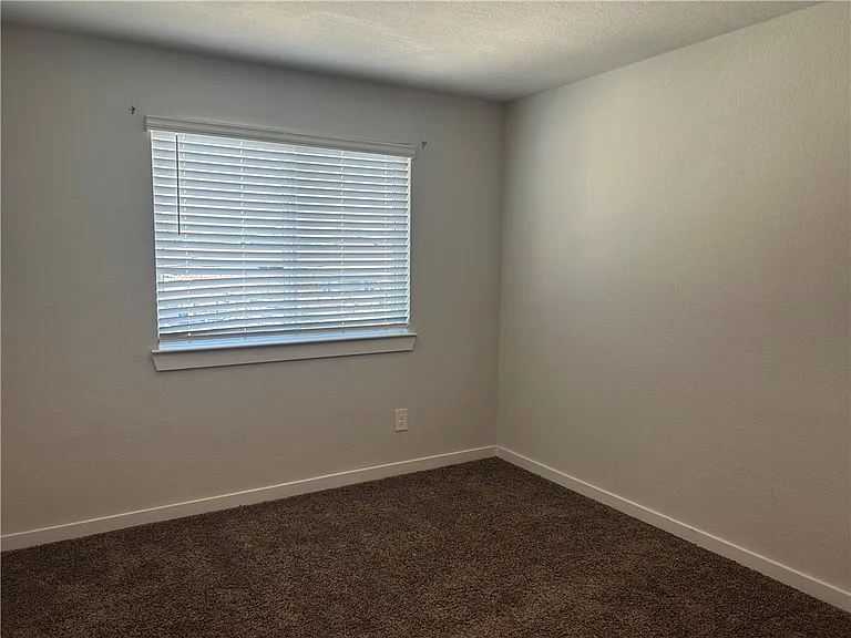 1218 Amistad Loop — Photo 14