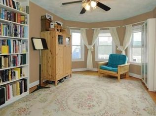 13 Linden St #3, Somerville, MA 02143