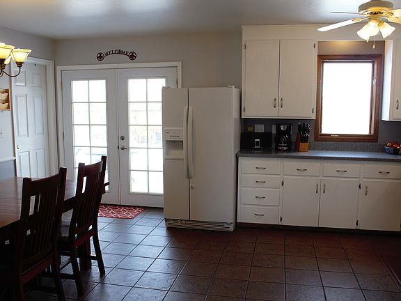 5th image of 4215 Cheyenne Dr