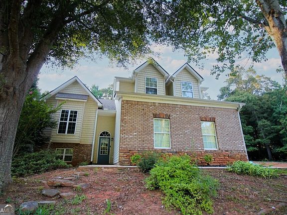 3rd image of 80 Palmer Ct