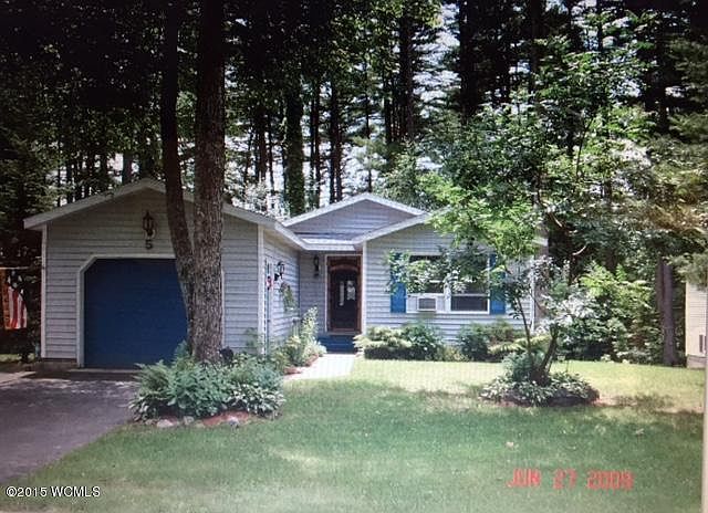1st image of 5 Rockland Dr