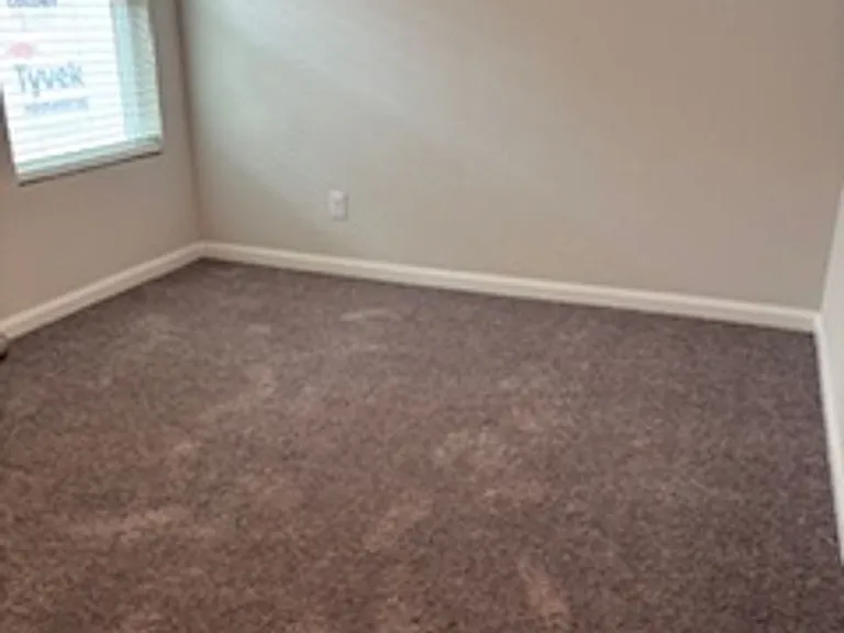19521 Conway Dr — Photo 9