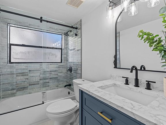 5th image of 9807 Pavarotti Terrace #104