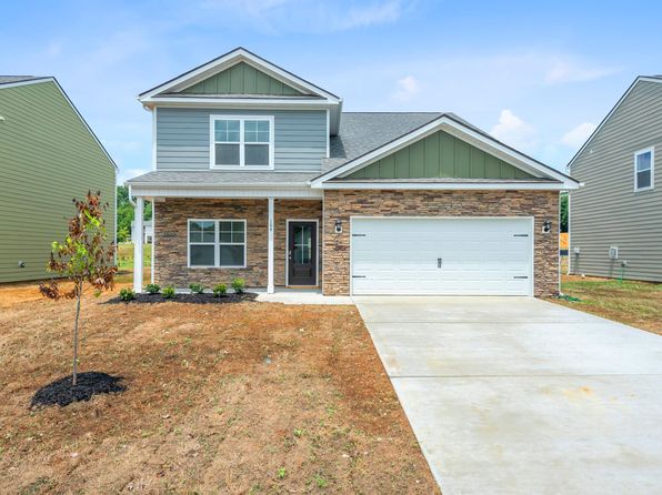 104 Greystone Way