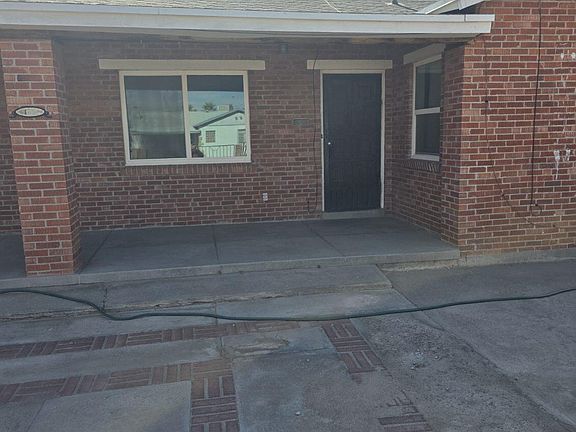 3rd image of 4642 Walter Ln
