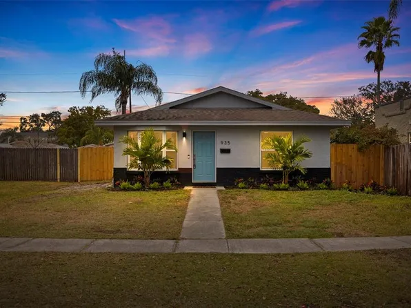 935 47th Ave N, Saint Petersburg, FL 33703