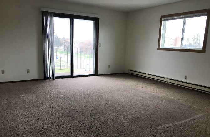 1st image of 202 5th St NW #11292033