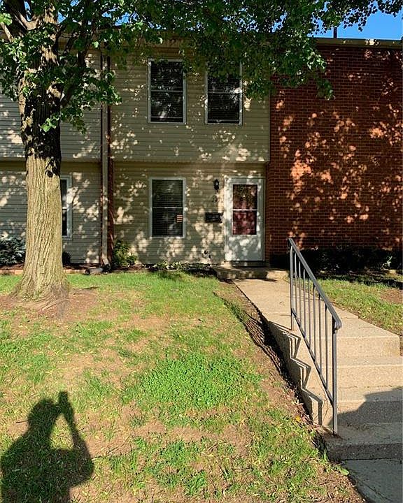 1st image of 4552 Shawnray Dr APT 141