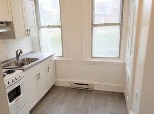 3331 N Park Ave #2R, Philadelphia, PA 19140