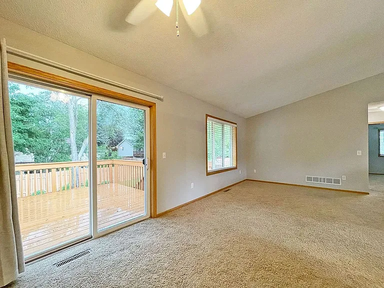 12233 Quinn St NW — Photo 6