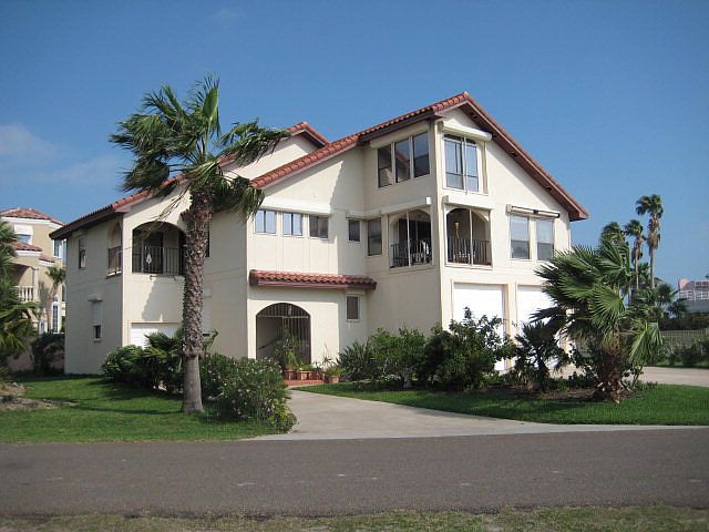 1st image of 228 W Sunset Dr