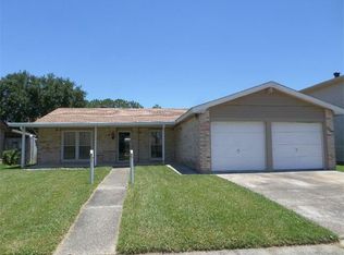 2645 S Birchfield Dr, Harvey, LA 70058