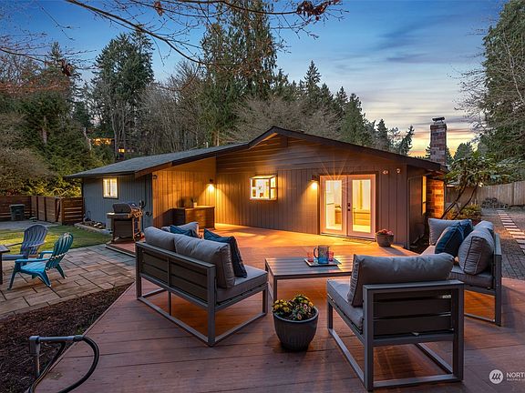 5th image of 5025 NE 184th Street